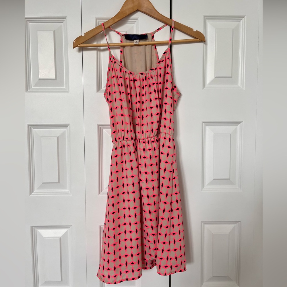 Cute summer dress! Great for work!